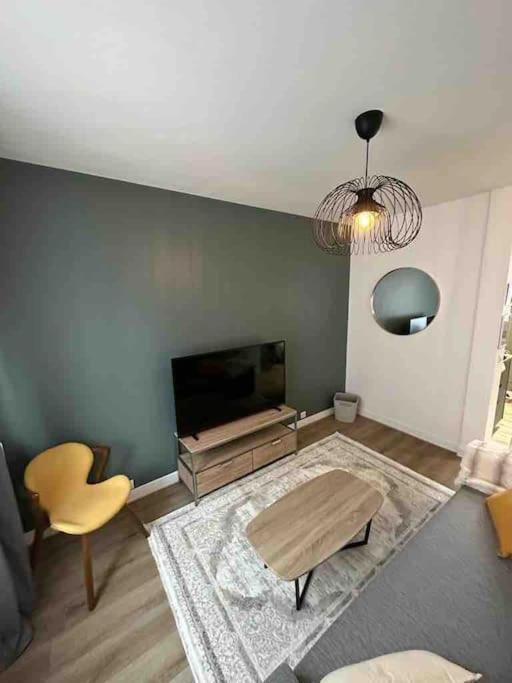 Le Saint-Mande Elegant Et Pratique, Metro 1 A Deux Pasアパートメント エクステリア 写真